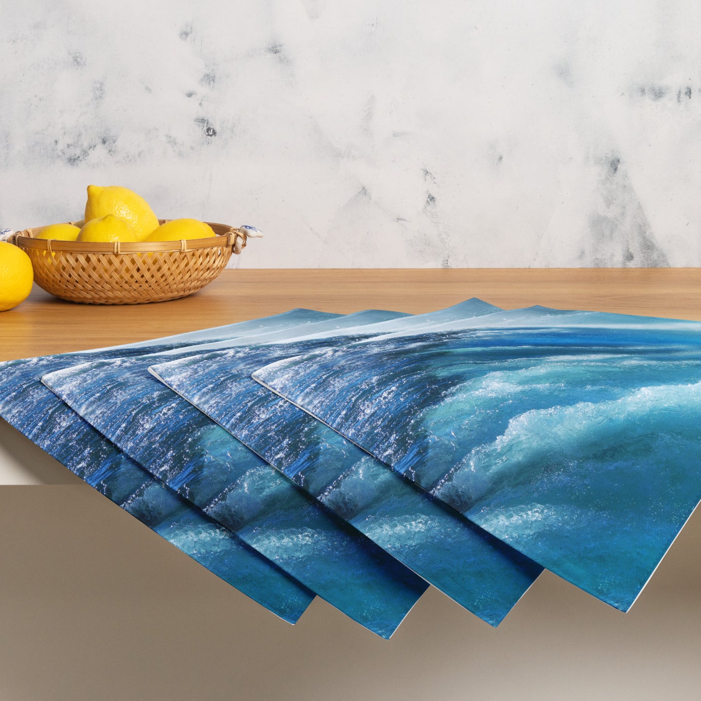 Vibrant Niagara Falls Table Placemat Set of 4 - Colorful Sharp Photography, Beautiful Blue Shades, Perfect Gift for Nature And Travel Lovers